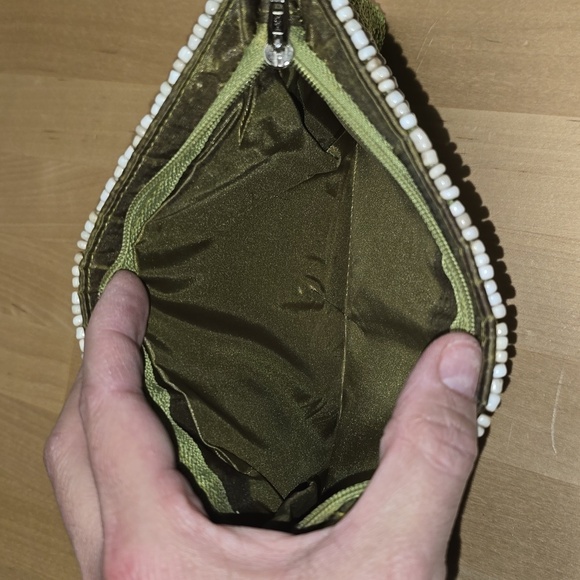 Green and White Beaded Wristlet - Picture 5 of 7